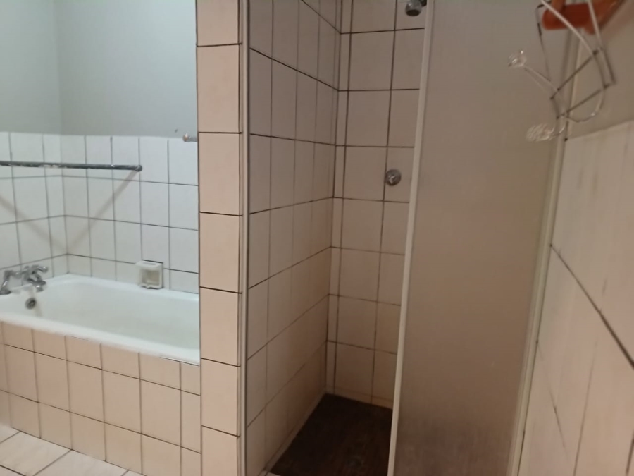 3 Bedroom Property for Sale in Beaconsfield Northern Cape